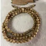 Chuỗi Trầm Hương Tự Nhiên 108 Hạt Size 7mm Chuỗi Trầm Hương Tự Nhiên 108 Hạt Size 7mm