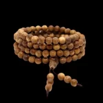 Chuỗi Trầm Hương Tự Nhiên 108 Hạt Size 6-7-8mm Chuỗi Trầm Hương Tự Nhiên 108 Hạt Size 6-7-8mm