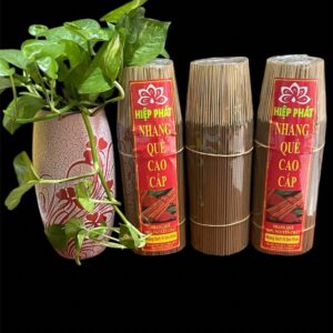 Nhang Quế Sạch Tự Nhiên Mùi Thơm Dịu Nhẹ Bó 1Kg .