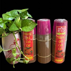 Nhang Quế Sạch Tự Nhiên Mùi Thơm Dịu Nhẹ Bó 1Kg .