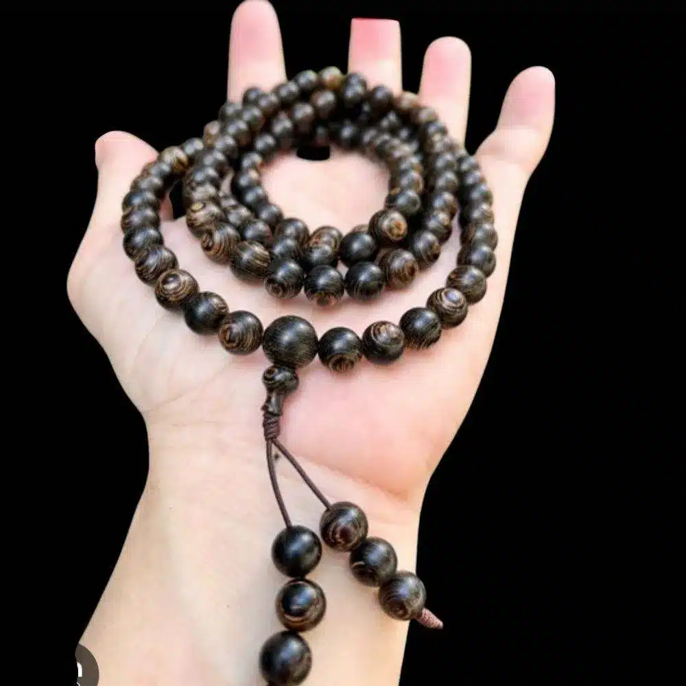 Chuỗi Trầm Hương Sánh Size 6-7-8mm Chuỗi Trầm Hương Sánh Size 6-7-8mm