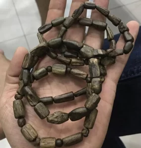 Trầm Hương Kiểu Tự Nhiên