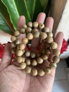 Chuỗi Trầm Hương Tự Nhiên Thơm Mạnh Size 10mm