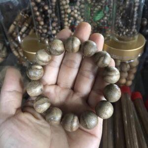 Chuỗi Trầm Hương Tự Nhiên Size 16mm
